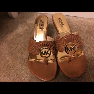 MC Shoes